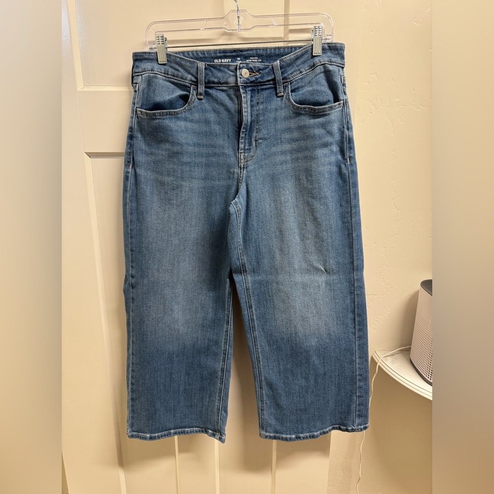 Old Navy High-Rise Wide Leg Cropped jeans, 10 petite